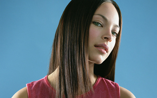 Kristin-Kreuk-083.JPG