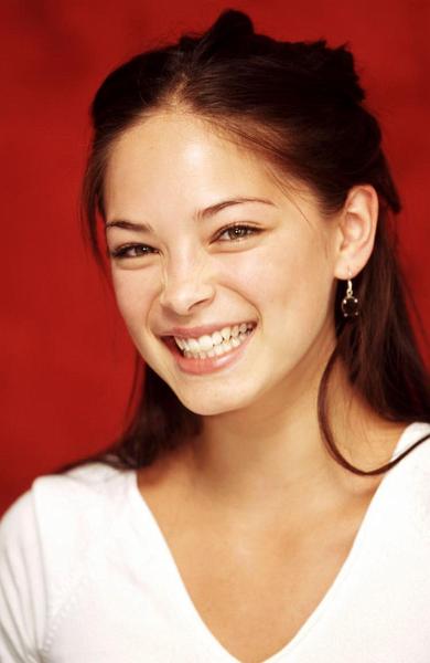 Kristin-Kreuk-123.JPG